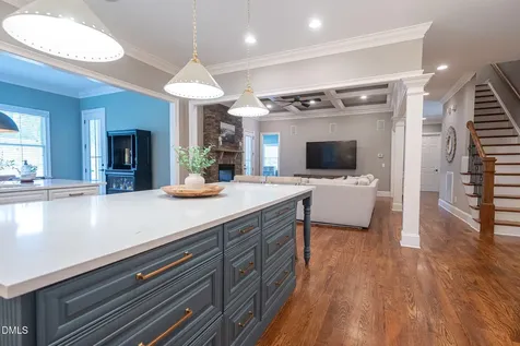 6041 Mentmore Place Cary NC 27519