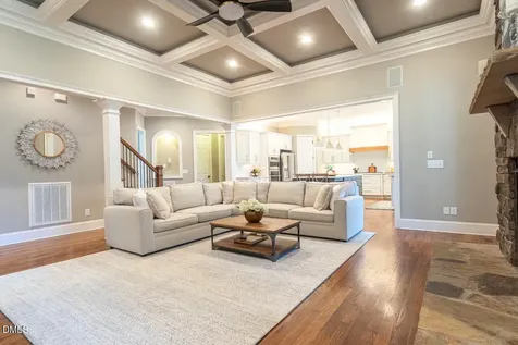 6041 Mentmore Place Cary NC 27519