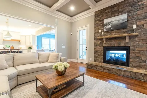 6041 Mentmore Place Cary NC 27519