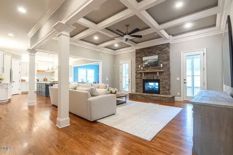 6041 Mentmore Place Cary NC 27519