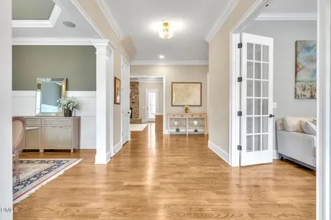 6041 Mentmore Place Cary NC 27519