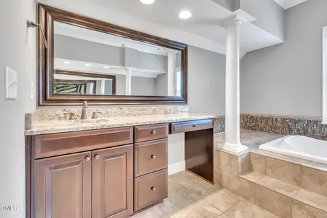 6041 Mentmore Place Cary NC 27519