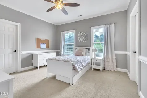 6041 Mentmore Place Cary NC 27519