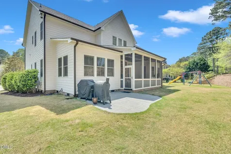 6041 Mentmore Place Cary NC 27519