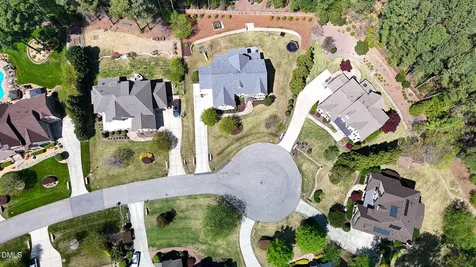 6041 Mentmore Place Cary NC 27519