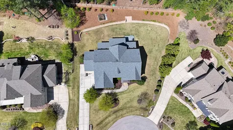 6041 Mentmore Place Cary NC 27519