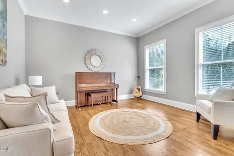 6041 Mentmore Place Cary NC 27519