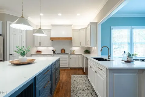 6041 Mentmore Place Cary NC 27519