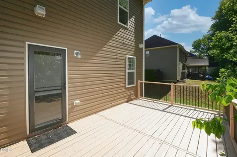 240 E Quailwood Drive Fuquay Varina NC 27526