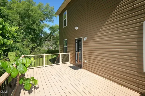 240 E Quailwood Drive Fuquay Varina NC 27526