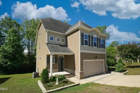 240 E Quailwood Drive Fuquay Varina NC 27526
