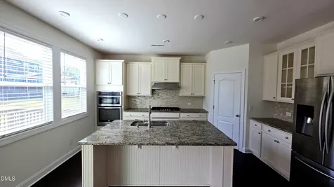 1521 Tinos Overlook Way Apex NC 27502