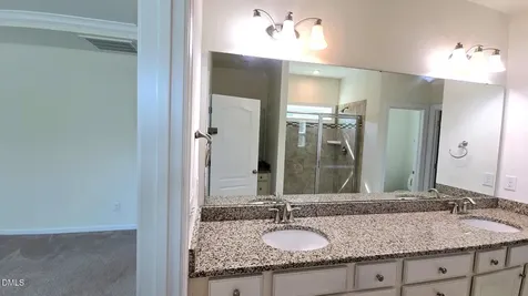 1521 Tinos Overlook Way Apex NC 27502