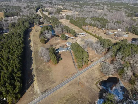 4562 Hight Road Oxford NC 27565