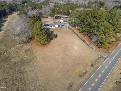 4562 Hight Road Oxford NC 27565