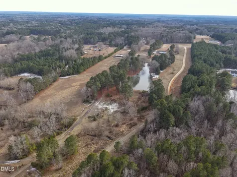4562 Hight Road Oxford NC 27565