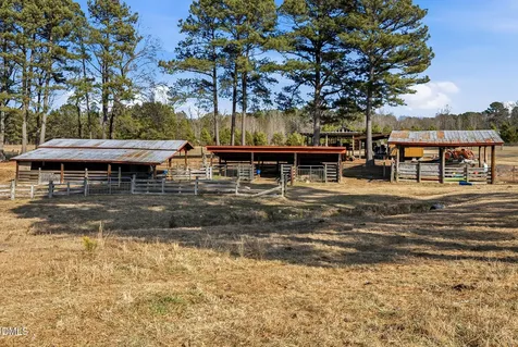 4562 Hight Road Oxford NC 27565