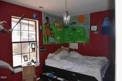 8 Shropshire Place Durham NC 27707