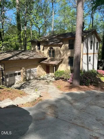 8 Shropshire Place Durham NC 27707