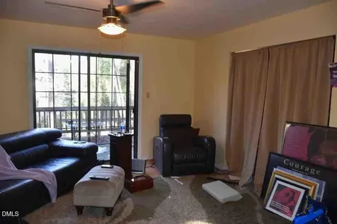 8 Shropshire Place Durham NC 27707