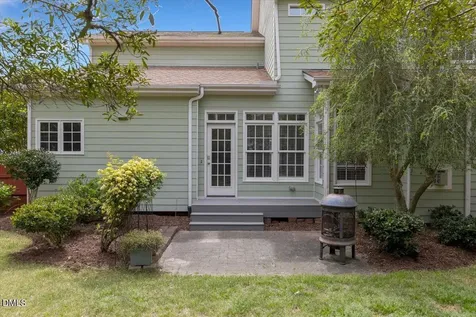 100 Strawthorne Court Apex NC 27502