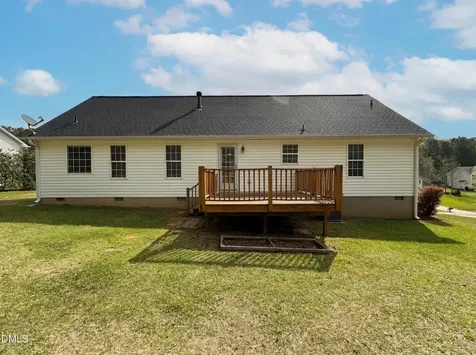 2037 Fairview Lane Sanford NC 27330
