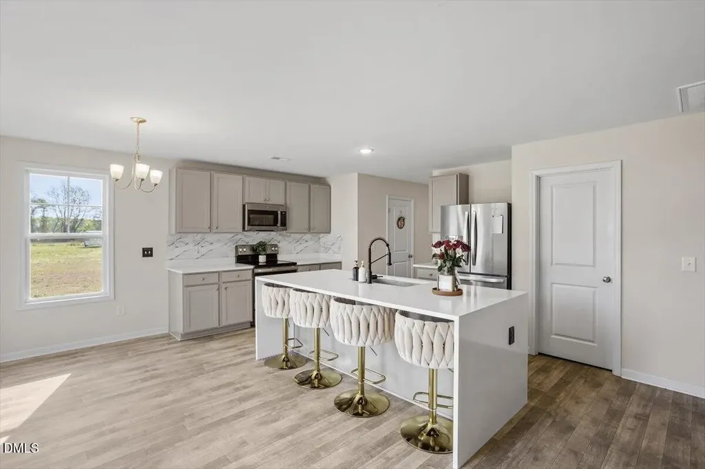 107 Alderman Court Dunn NC 28334