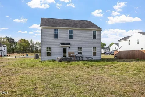 107 Alderman Court Dunn NC 28334
