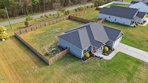 3046 Marion Heights Drive Kinston NC 28504