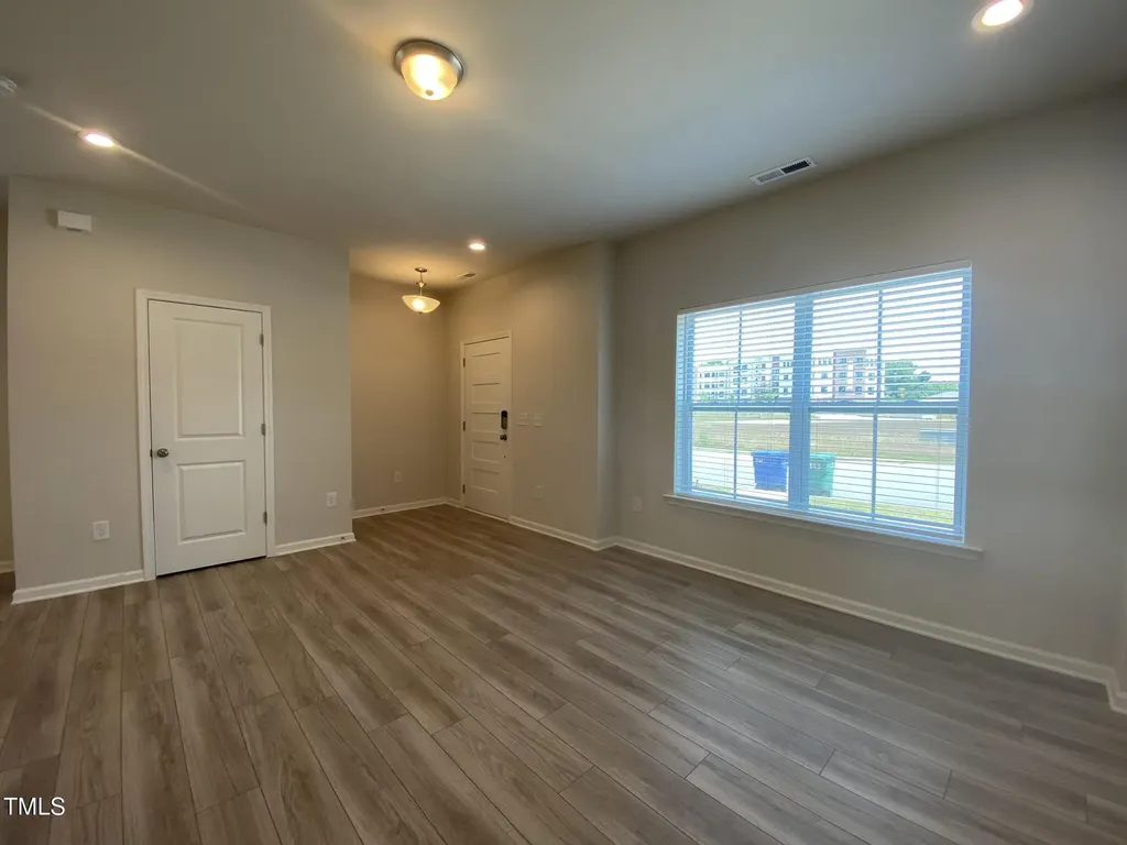 1841 Kauri Cliffs Drive Fuquay Varina NC 27526