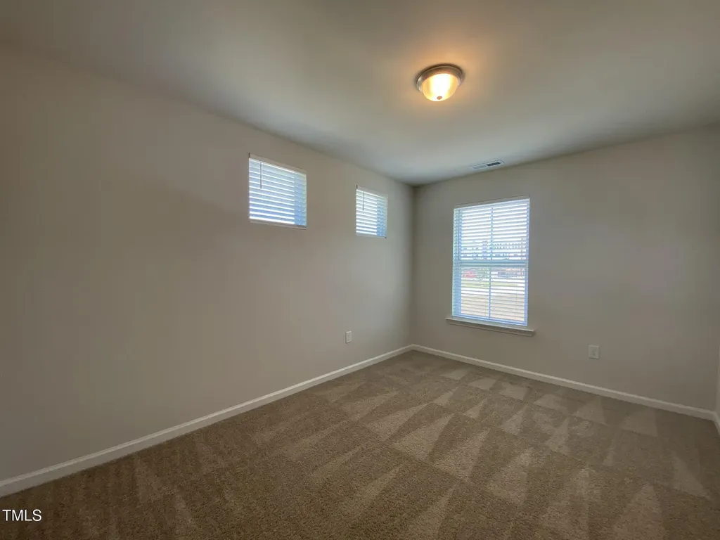 1841 Kauri Cliffs Drive Fuquay Varina NC 27526