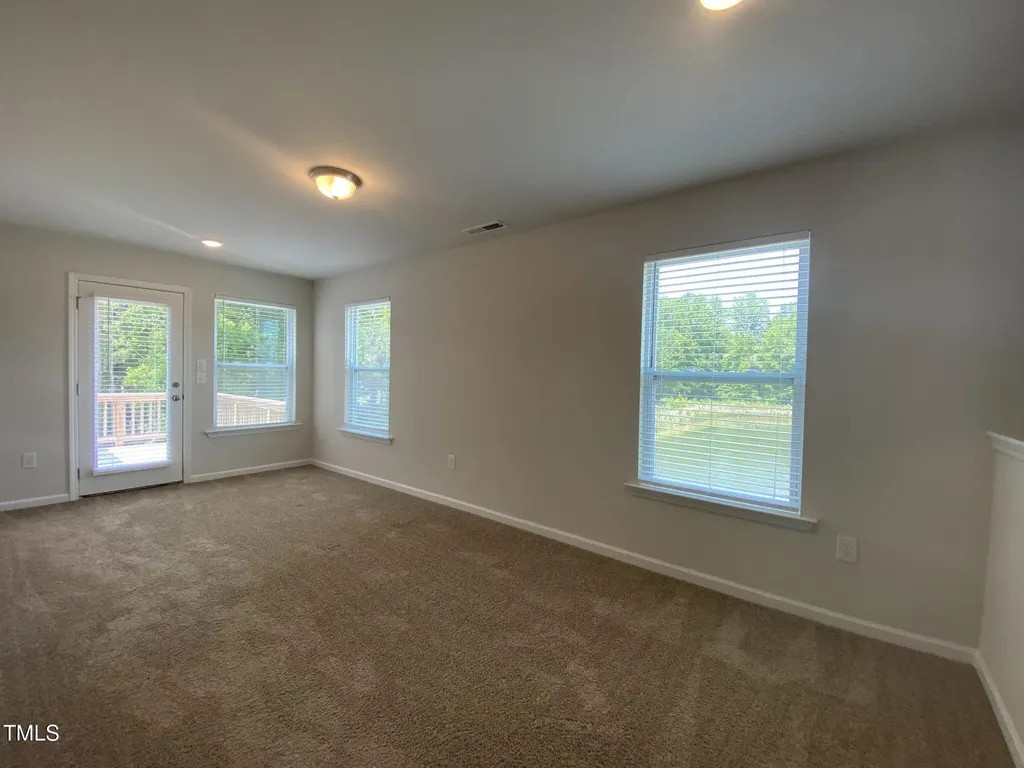 1841 Kauri Cliffs Drive Fuquay Varina NC 27526