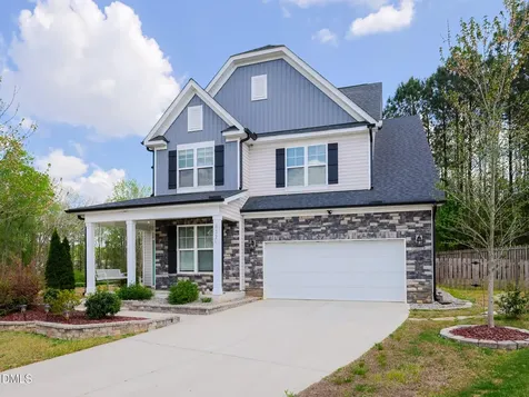 832 Logan Meadow Court Fuquay Varina NC 27526