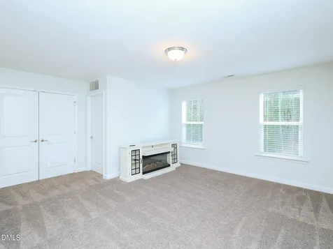 832 Logan Meadow Court Fuquay Varina NC 27526