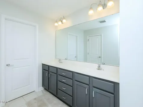 832 Logan Meadow Court Fuquay Varina NC 27526