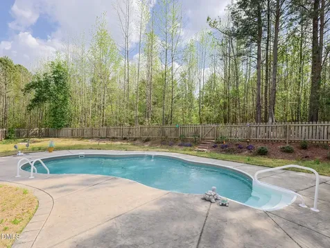 832 Logan Meadow Court Fuquay Varina NC 27526