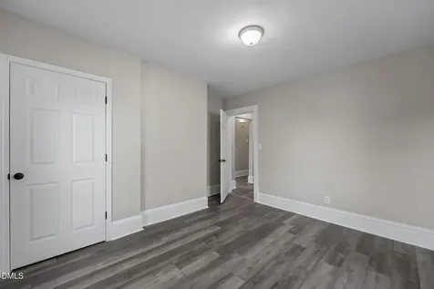 312 Cleveland Avenue Burlington NC 27215