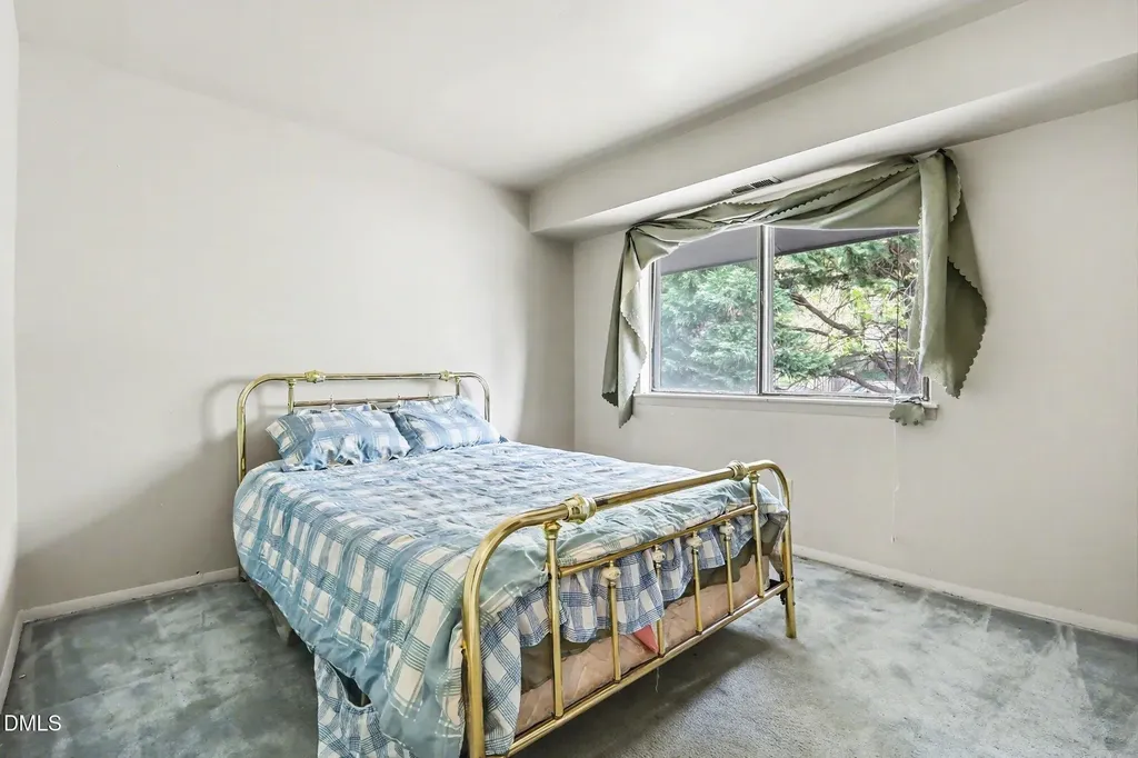 1014 Sandlin Place Raleigh NC 27606