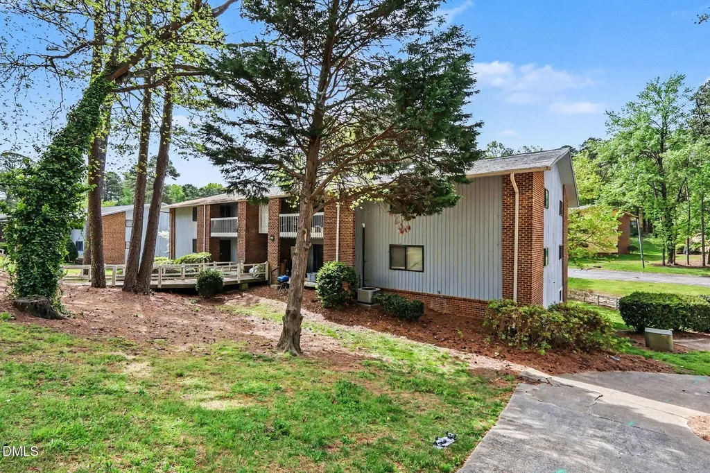 1014 Sandlin Place Raleigh NC 27606