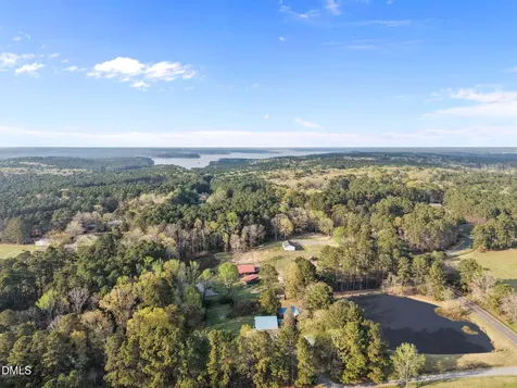 70 Holland Lane New Hill NC 27562