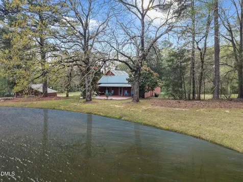 70 Holland Lane New Hill NC 27562