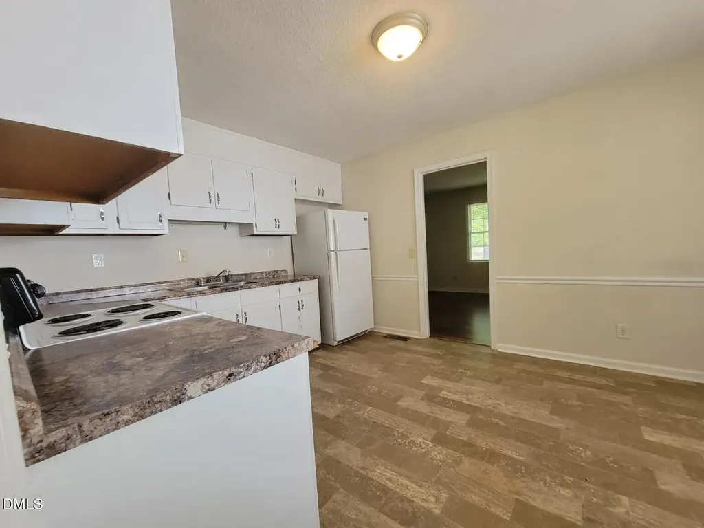 809 Plentywood Court Raleigh NC 27615