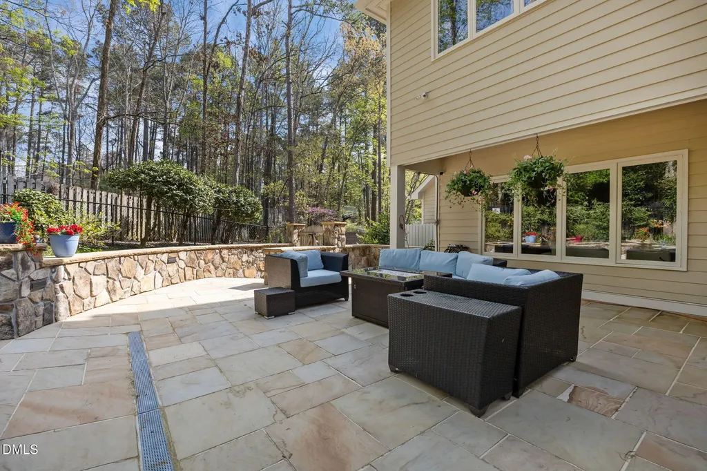 221 Chesley Lane Chapel Hill NC 27514