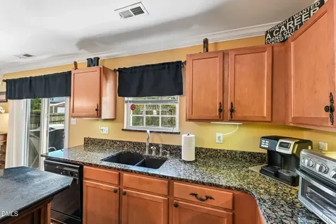 5456 Thunderidge Drive Raleigh NC 27610