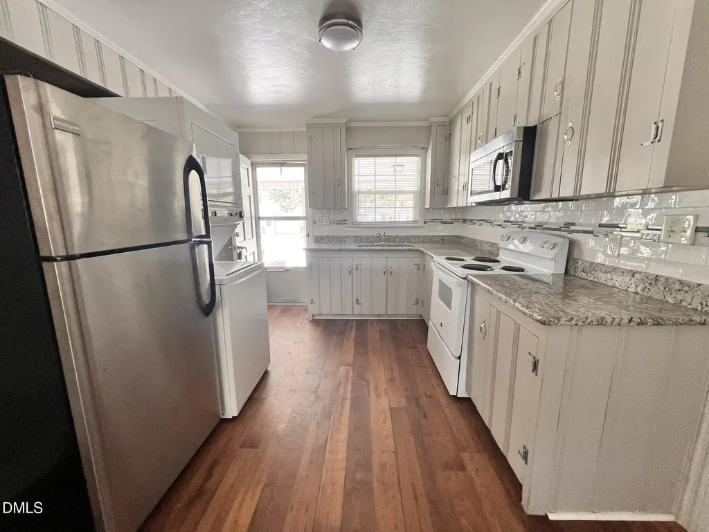 807 N Ellis Avenue Dunn NC 28334