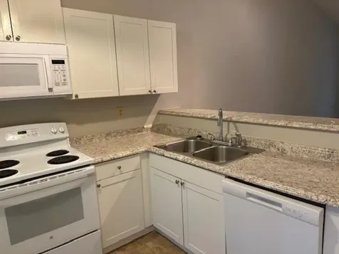943 W Chatham Street Cary NC 27511