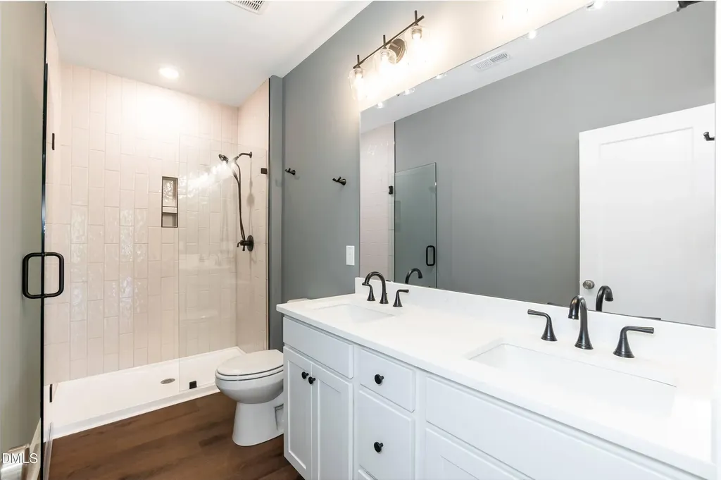 818 N Taylor Street Wake Forest NC 27587
