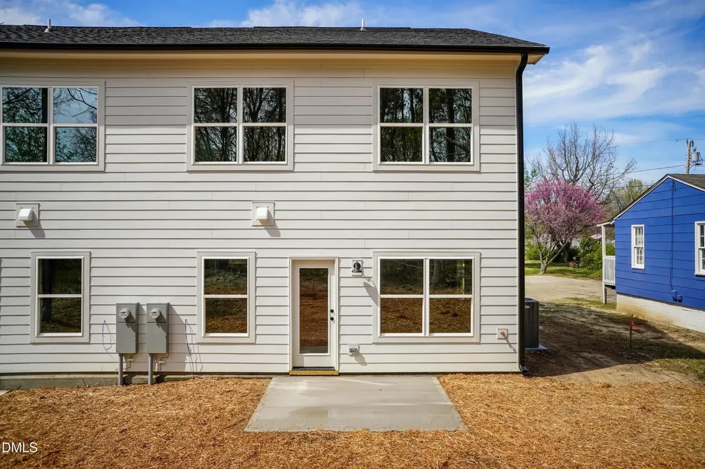 818 N Taylor Street Wake Forest NC 27587