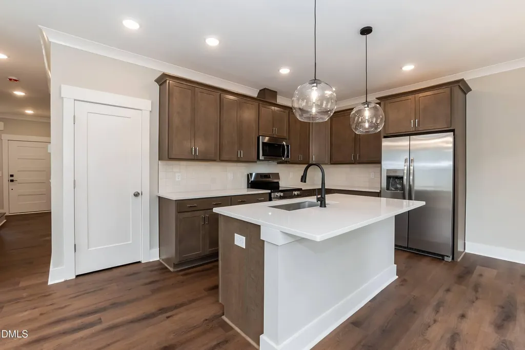 818 N Taylor Street Wake Forest NC 27587