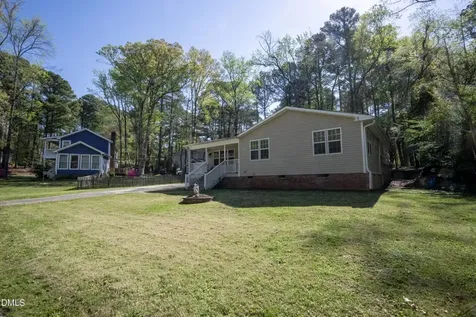 117 Red Bud Court Cary NC 27513
